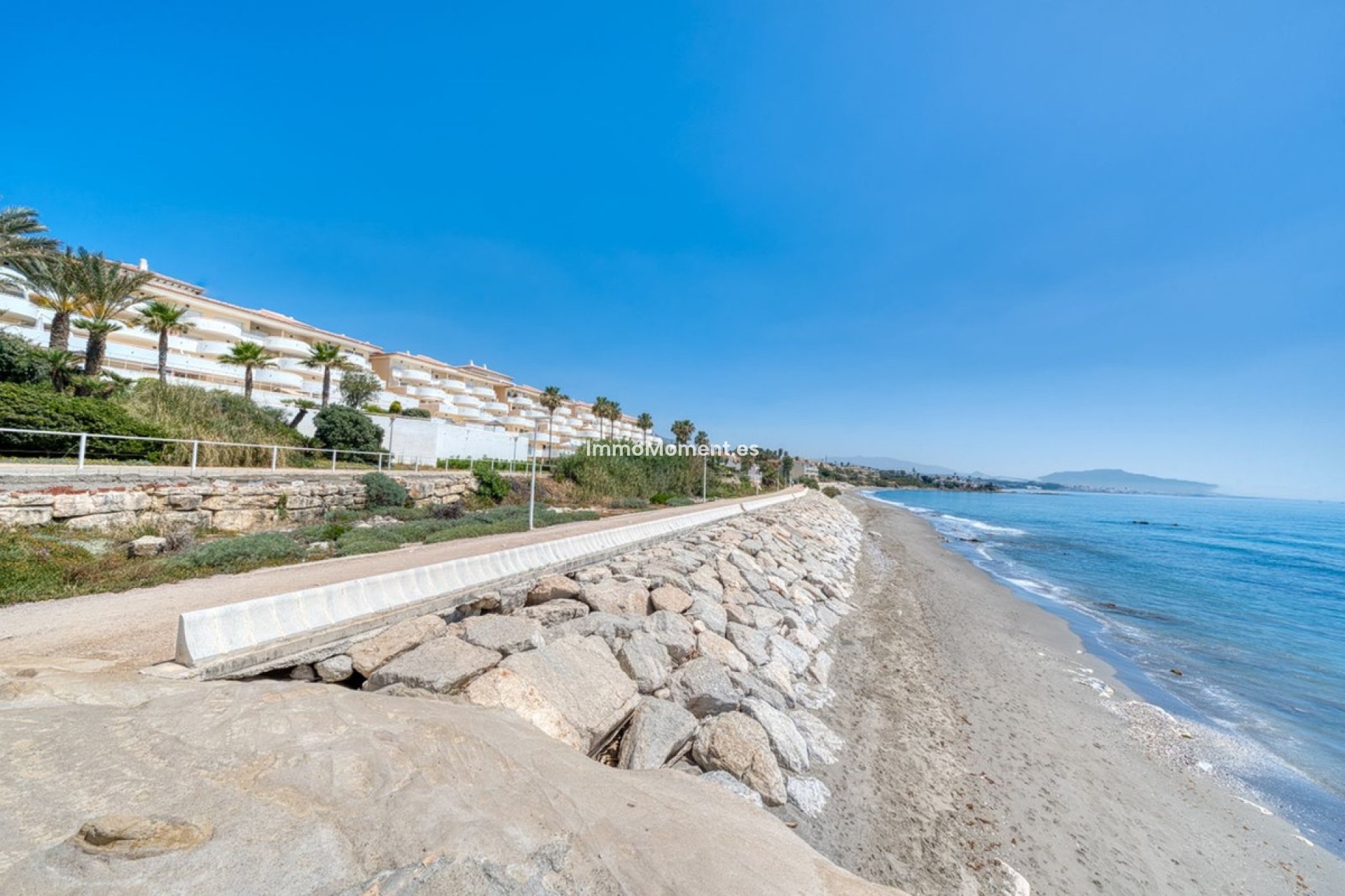 Resale - Apartment - Estepona - Estepona Centro