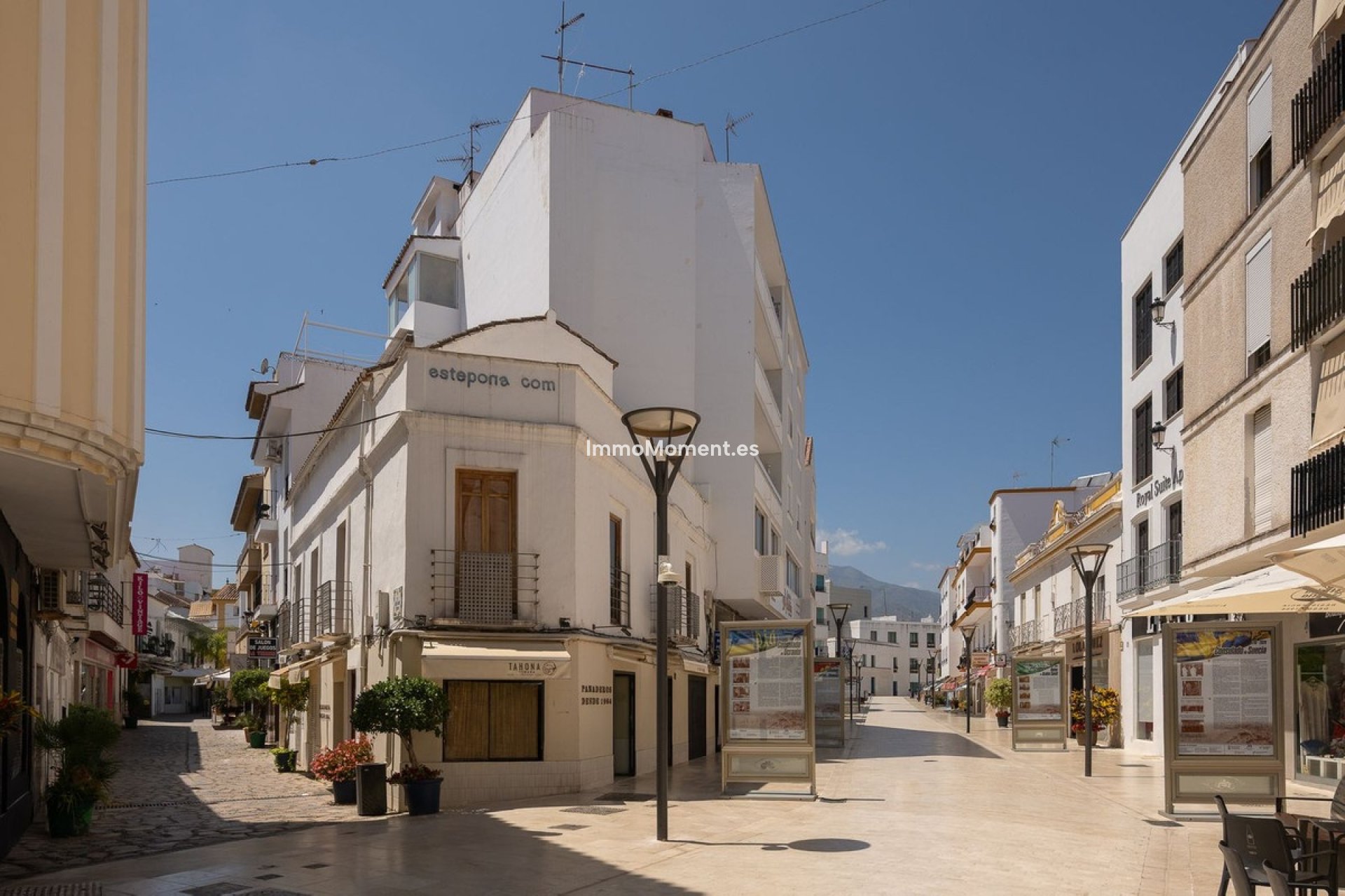 Resale - Apartment - Estepona - Estepona Centro