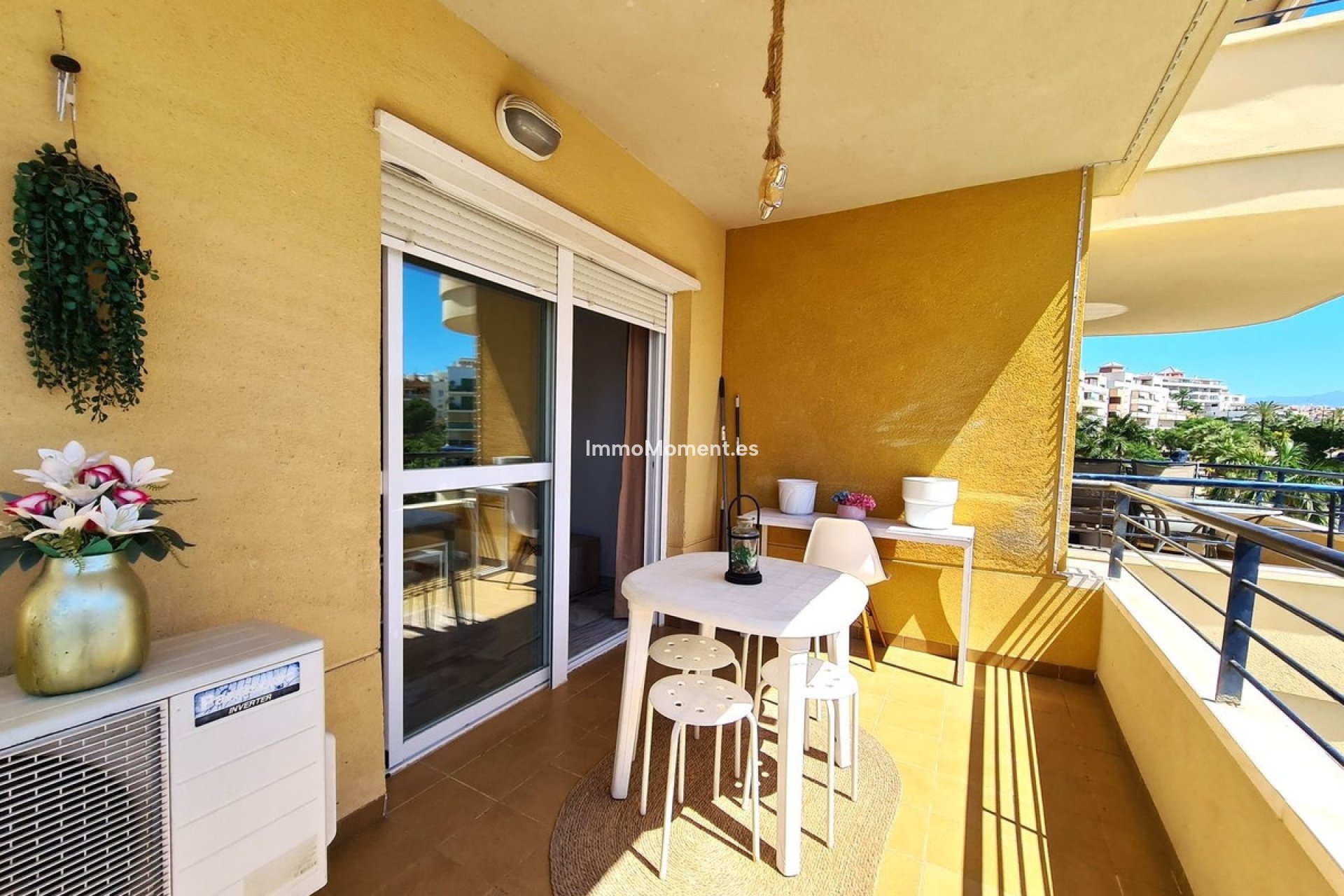 Resale - Apartment - Estepona - Estepona Centro