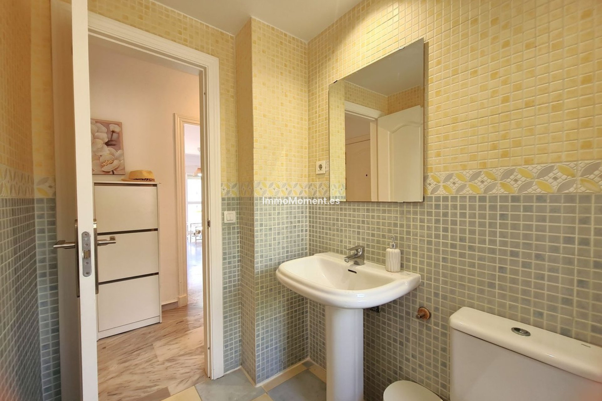 Resale - Apartment - Estepona - Estepona Centro