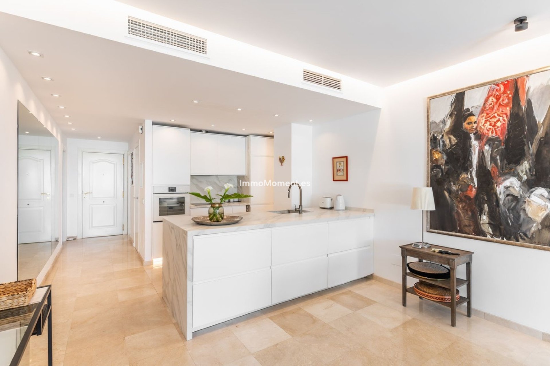 Resale - Apartment - Estepona - Estepona Centro