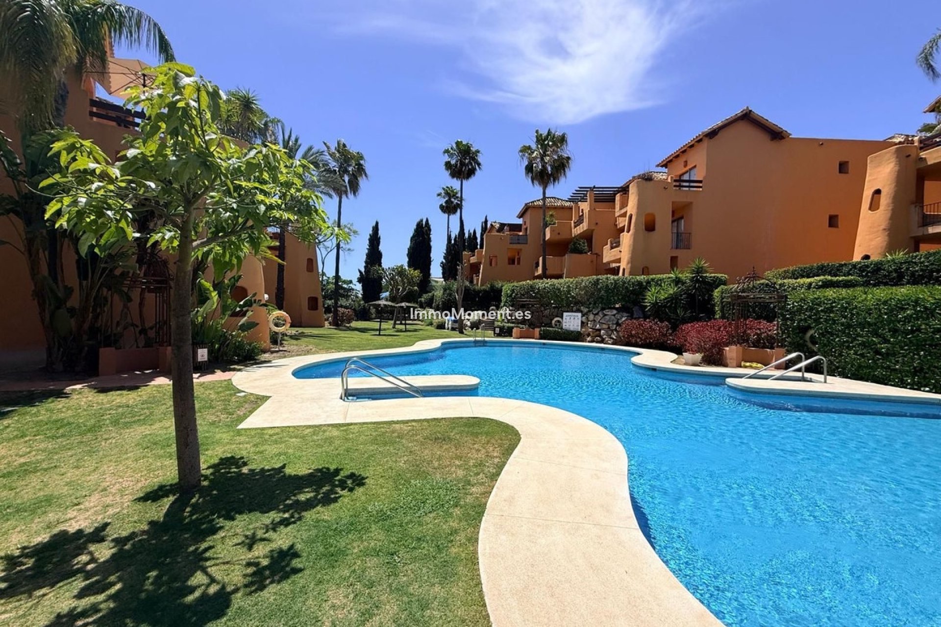 Resale - Apartment - Estepona - Estepona Centro