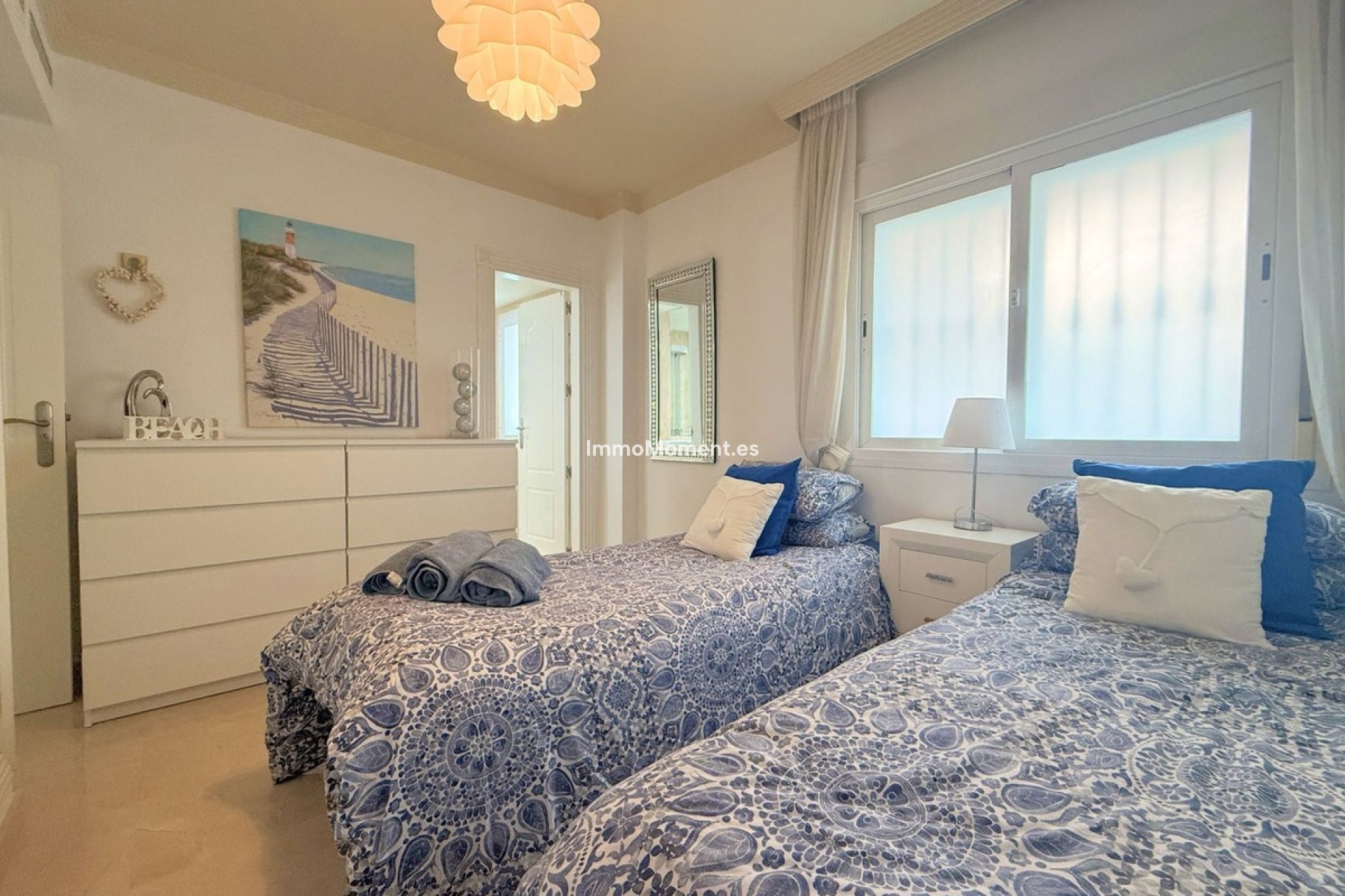 Resale - Apartment - Estepona - Estepona Centro