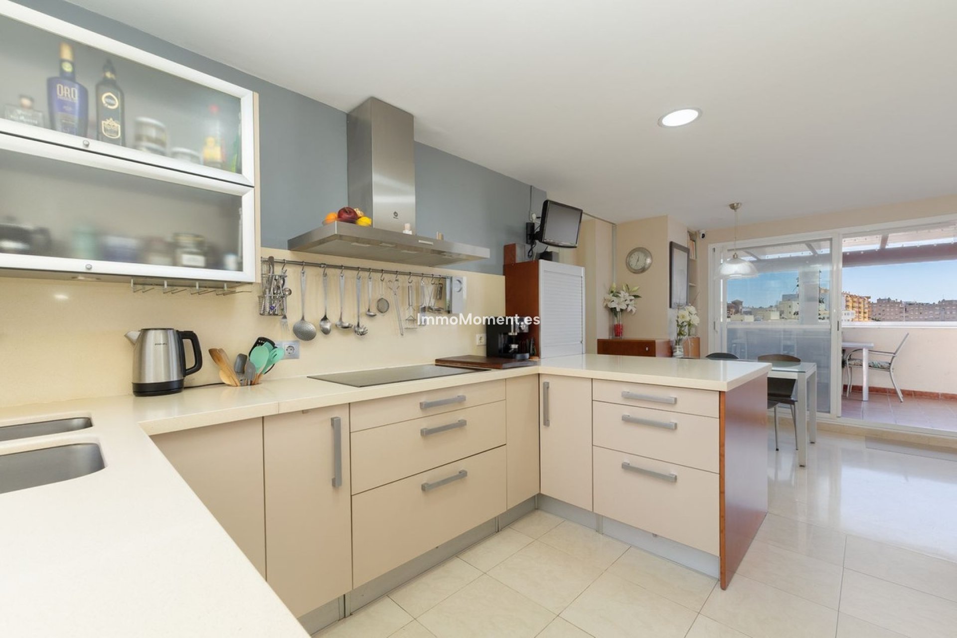 Resale - Apartment - Estepona - Estepona Centro