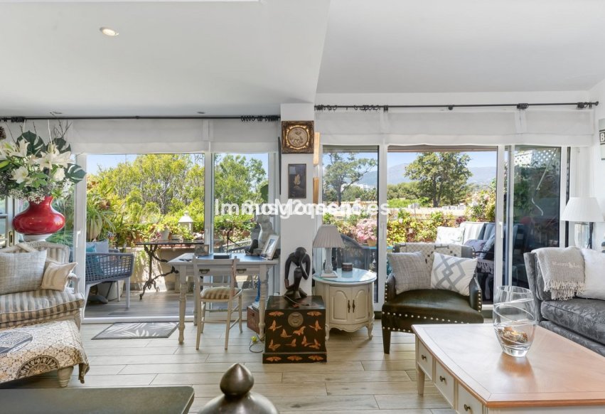 Resale - Apartment - Estepona - Estepona Centro