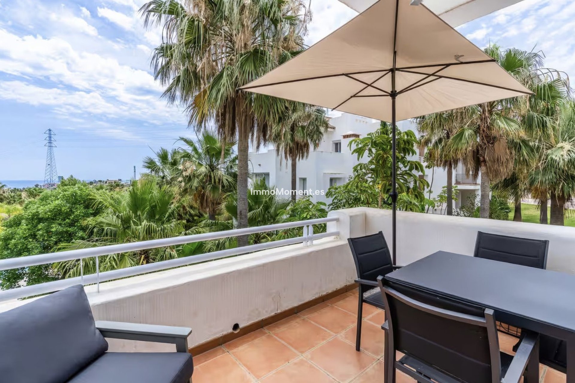Resale - Apartment - Estepona - Estepona Centro