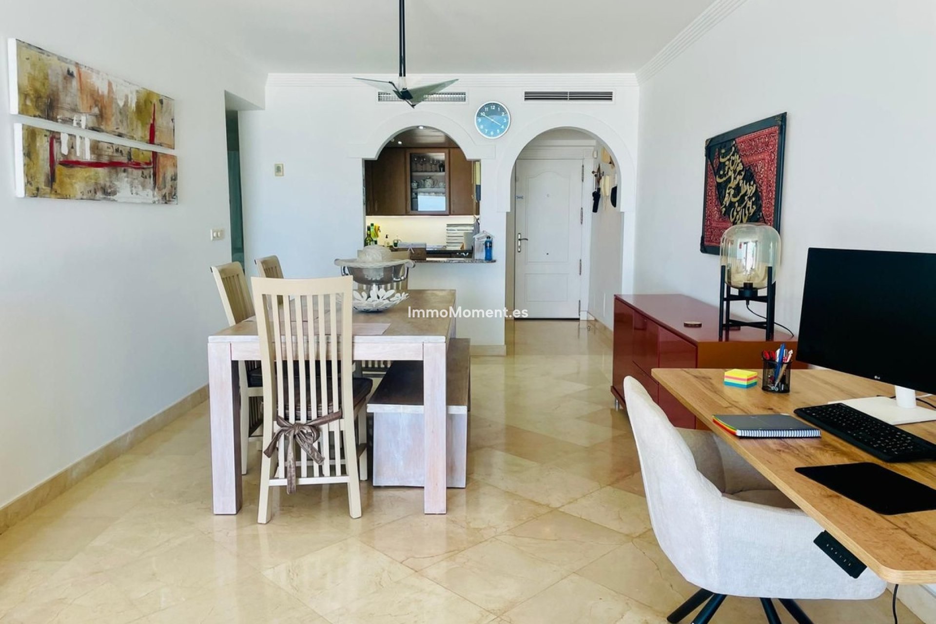 Resale - Apartment - Estepona - Estepona Centro