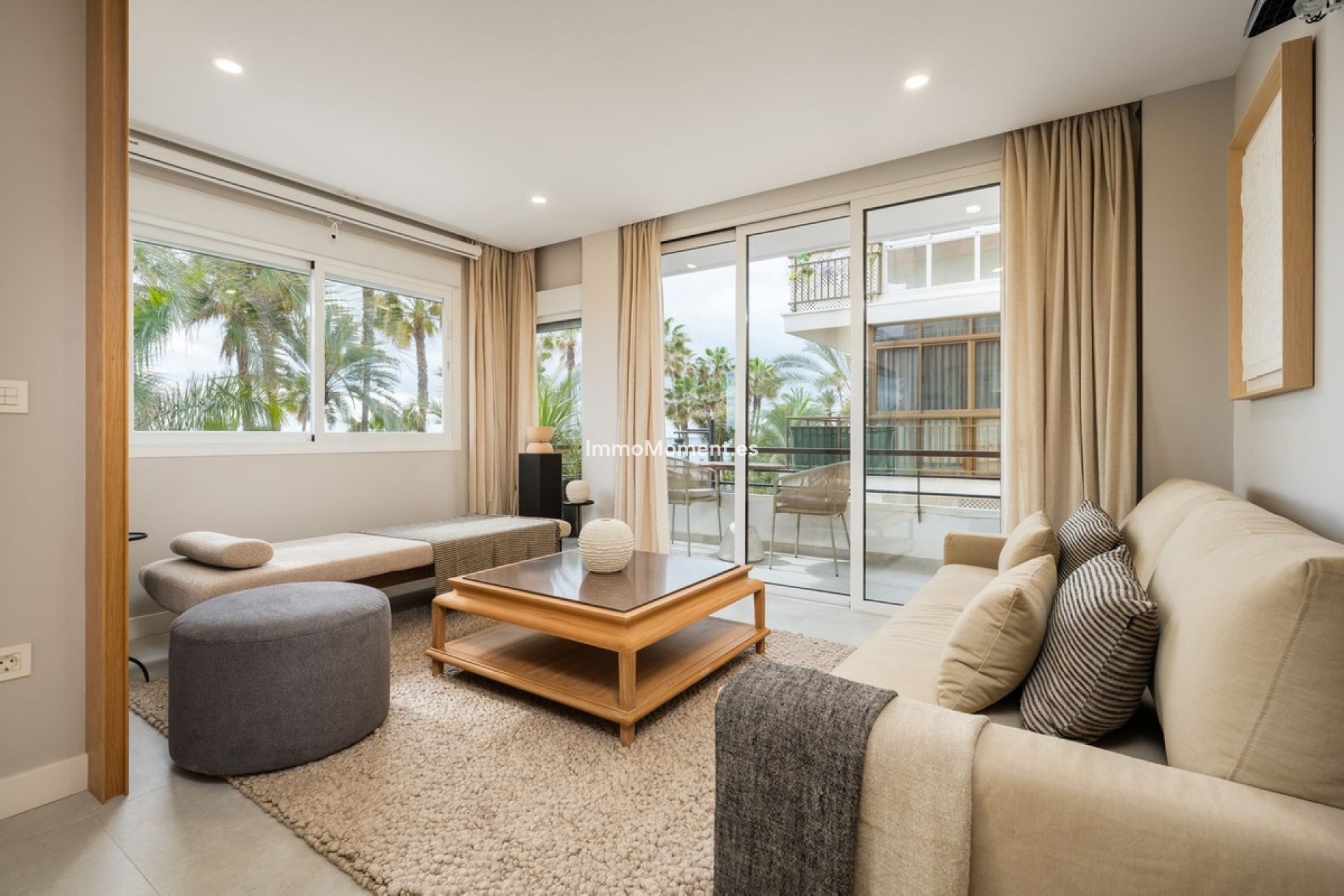 Resale - Apartment - Estepona - Estepona Centro