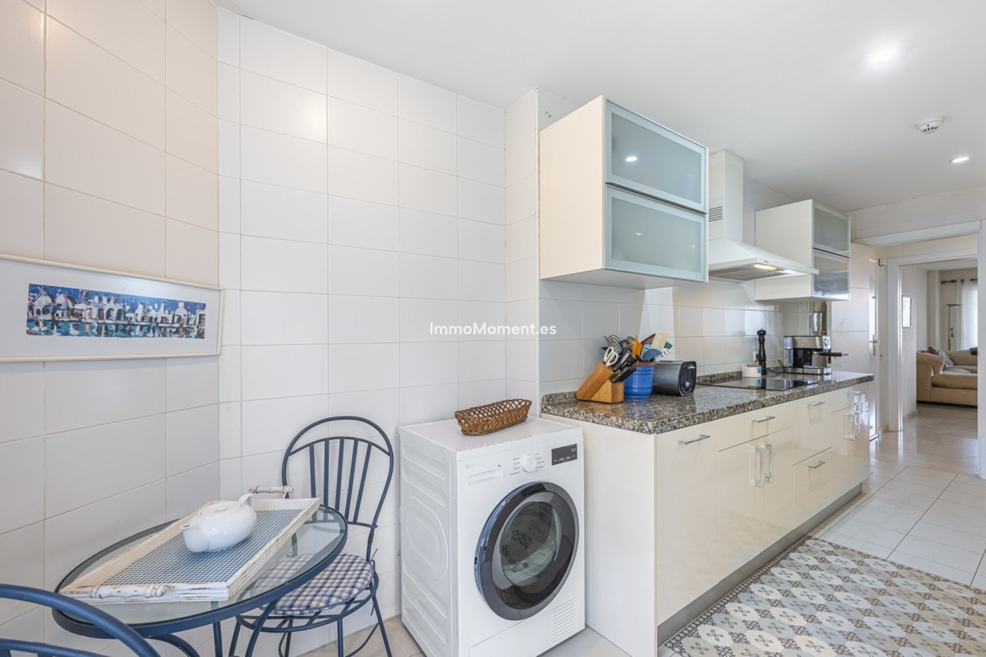 Resale - Apartment - Estepona - Estepona Centro