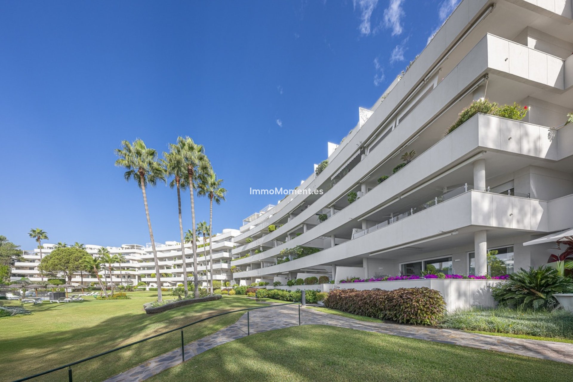Resale - Apartment - Estepona - Estepona Centro