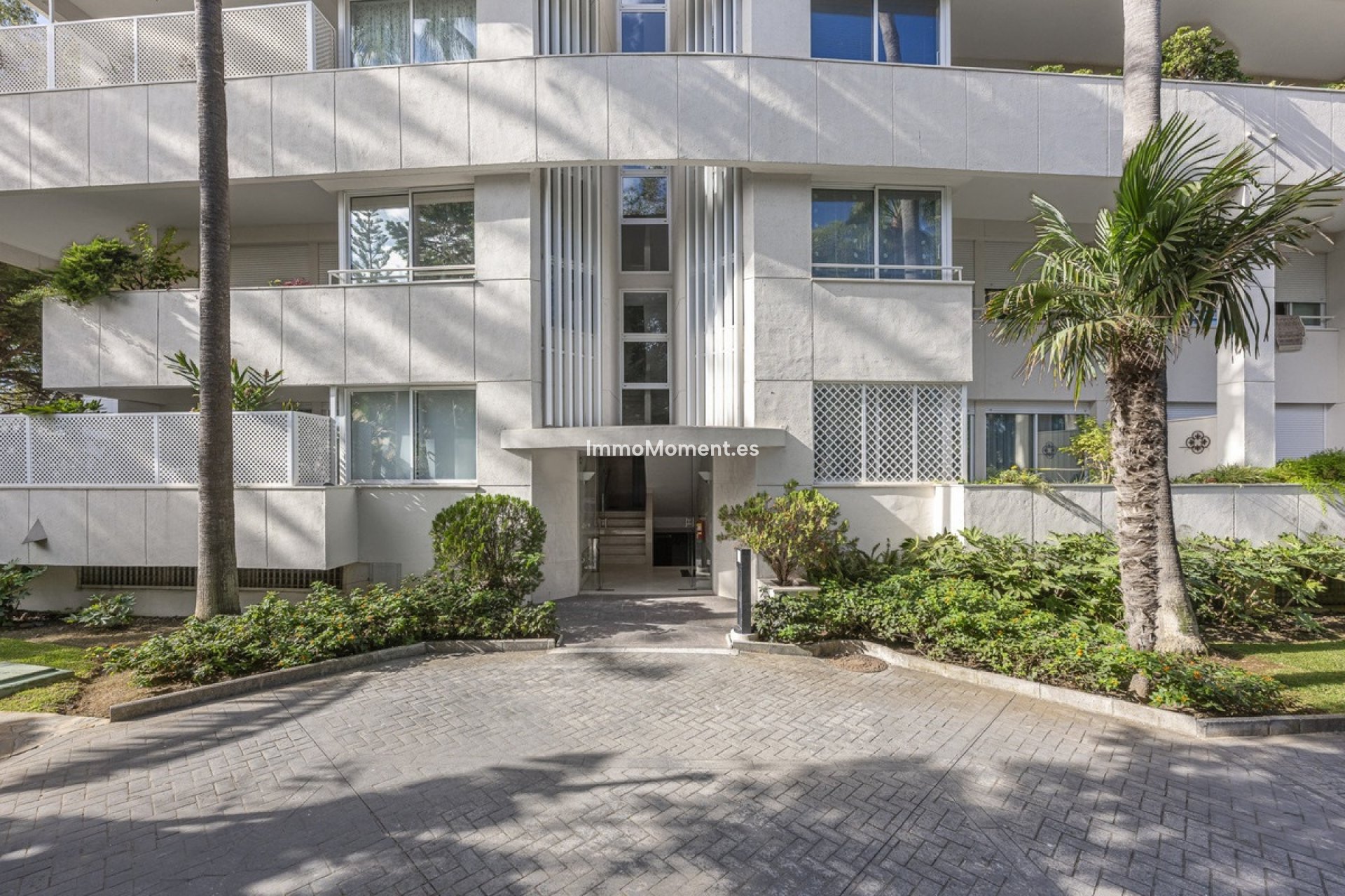 Resale - Apartment - Estepona - Estepona Centro