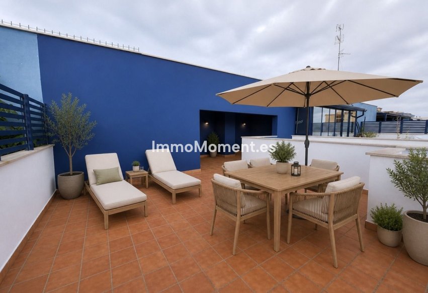 Resale - Apartment - Estepona - Estepona Centro