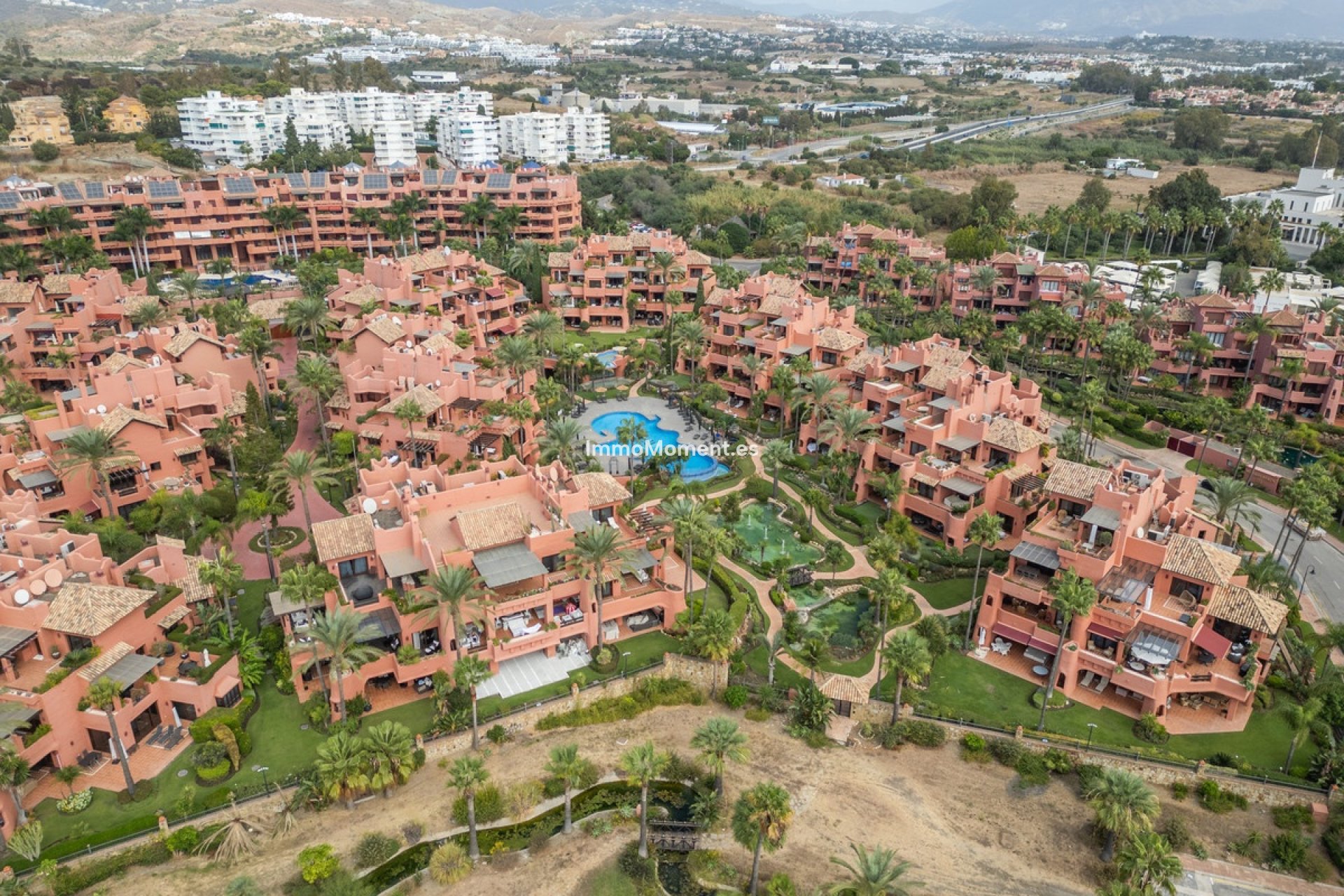 Resale - Apartment - Estepona - Estepona Centro