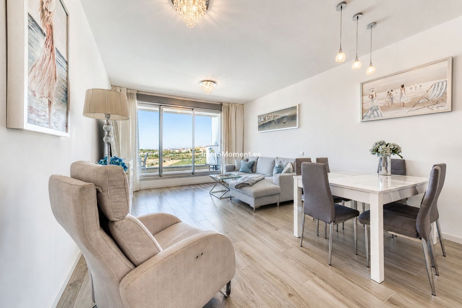 Resale - Apartment - Estepona - Estepona Centro