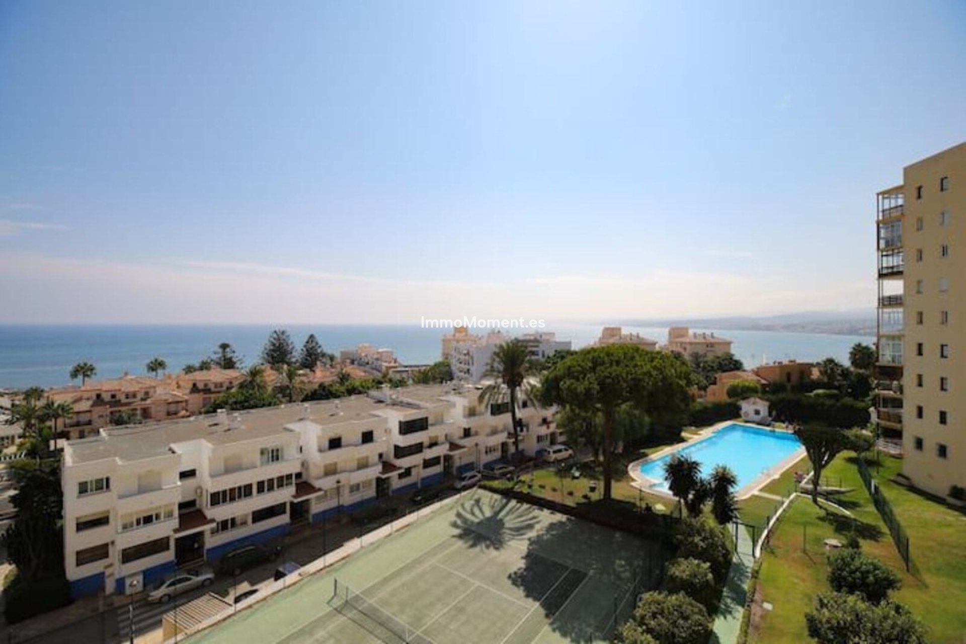 Resale - Apartment - Estepona - Estepona Centro