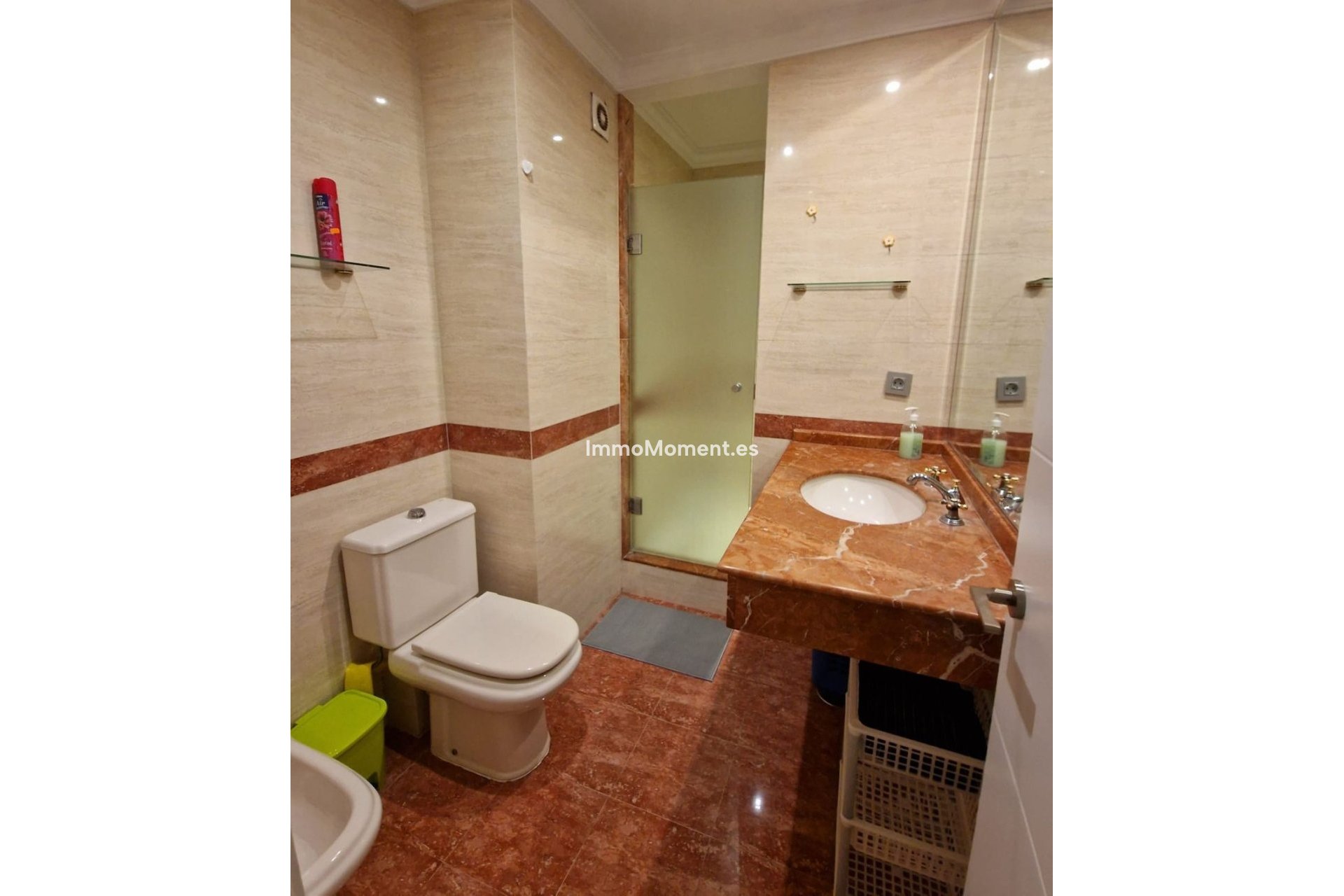 Resale - Apartment - Estepona - Estepona Centro