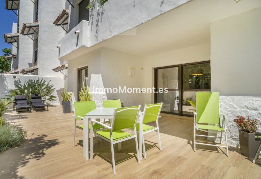 Resale - Apartment - Estepona - Estepona Centro