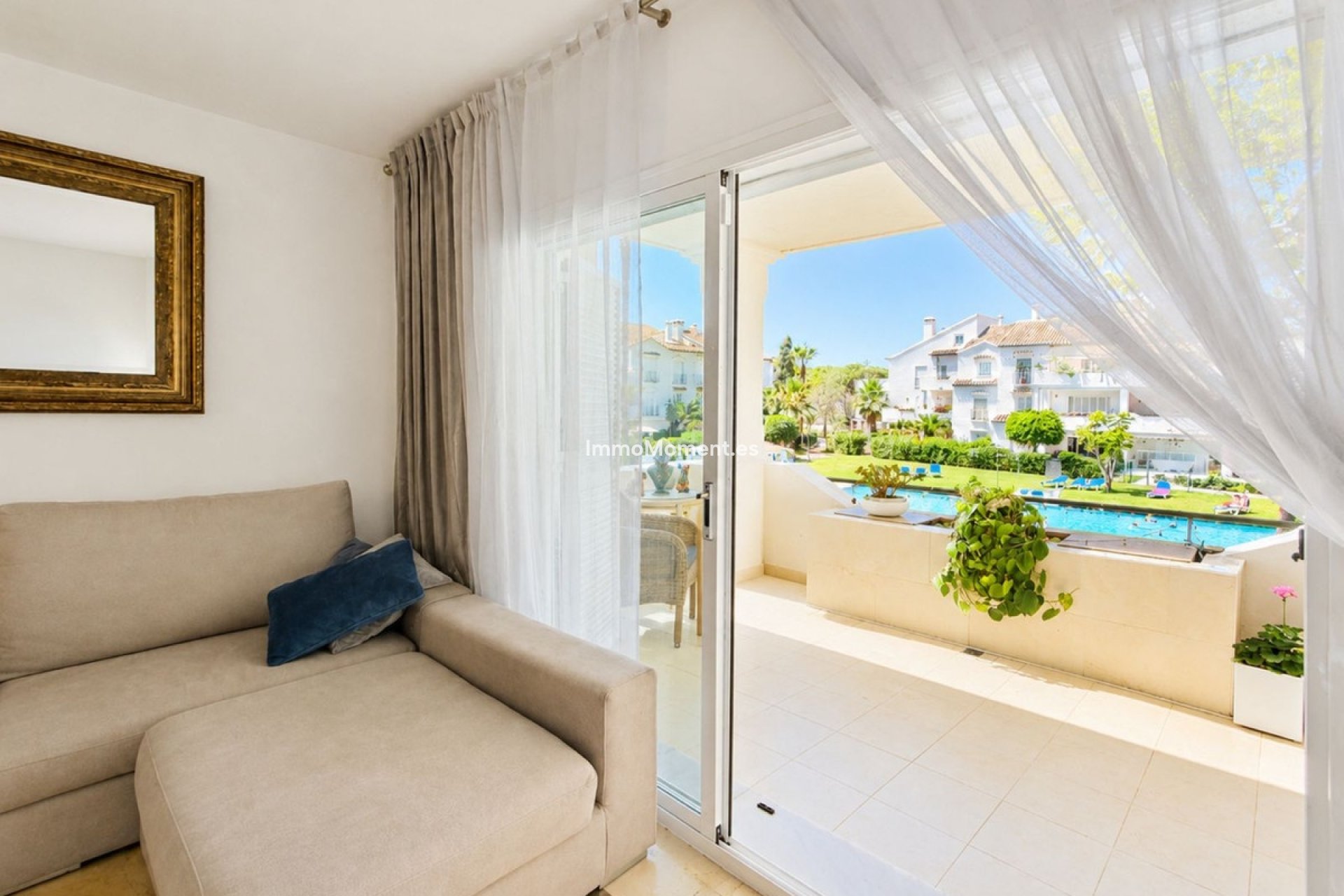 Resale - Apartment - Estepona - Estepona Centro