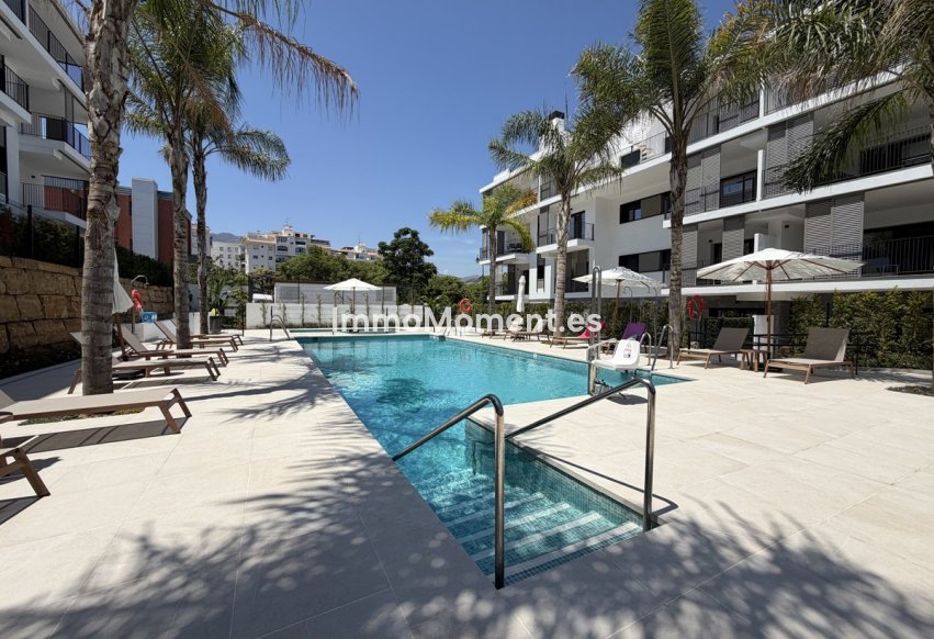 Resale - Apartment - Estepona - Estepona Centro