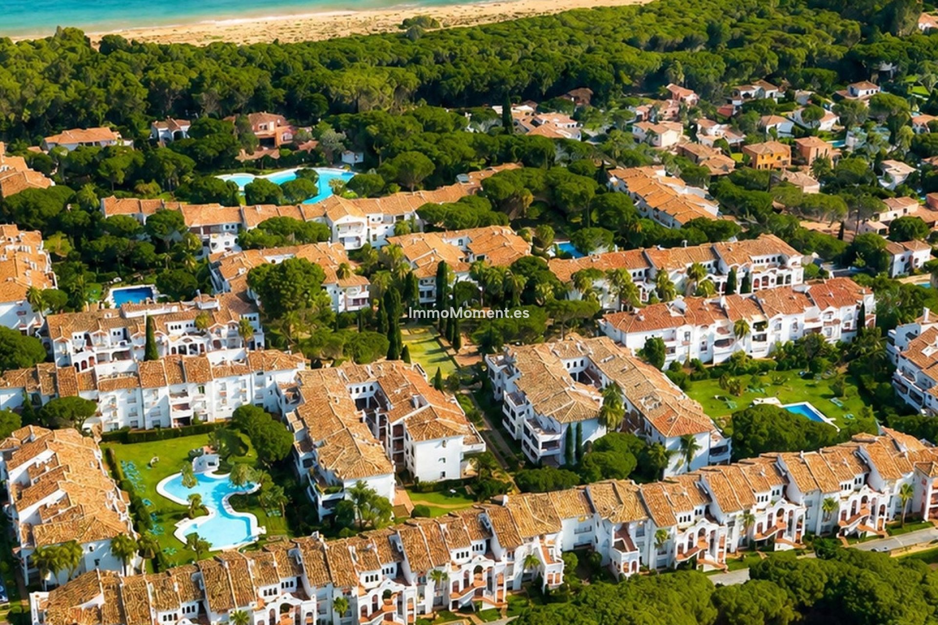 Resale - Apartment - Estepona - Estepona Centro