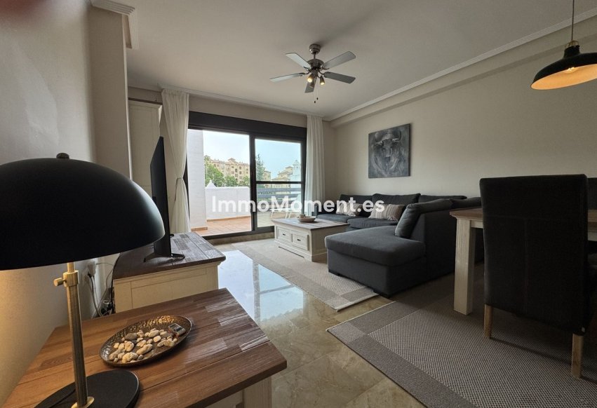 Resale - Apartment - Estepona - Estepona Centro