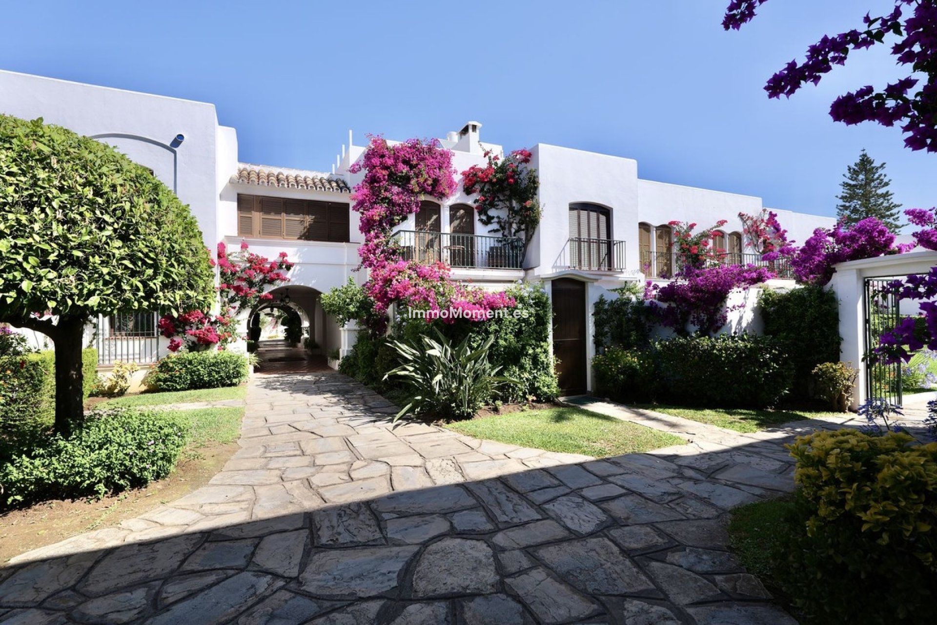 Resale - Apartment - Estepona - Estepona Centro