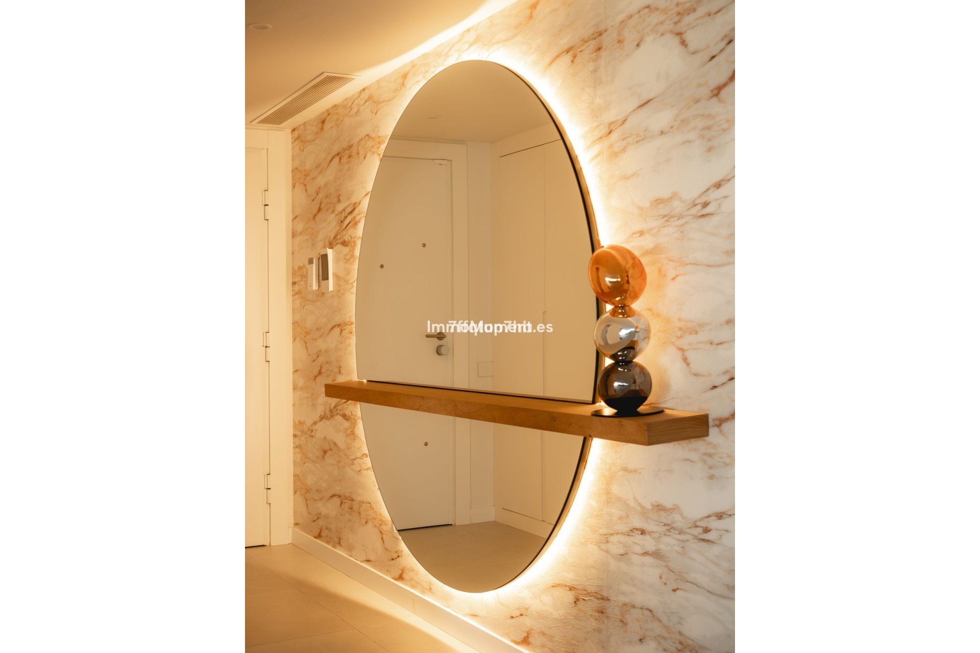 Resale - Apartment - Estepona - Estepona Centro