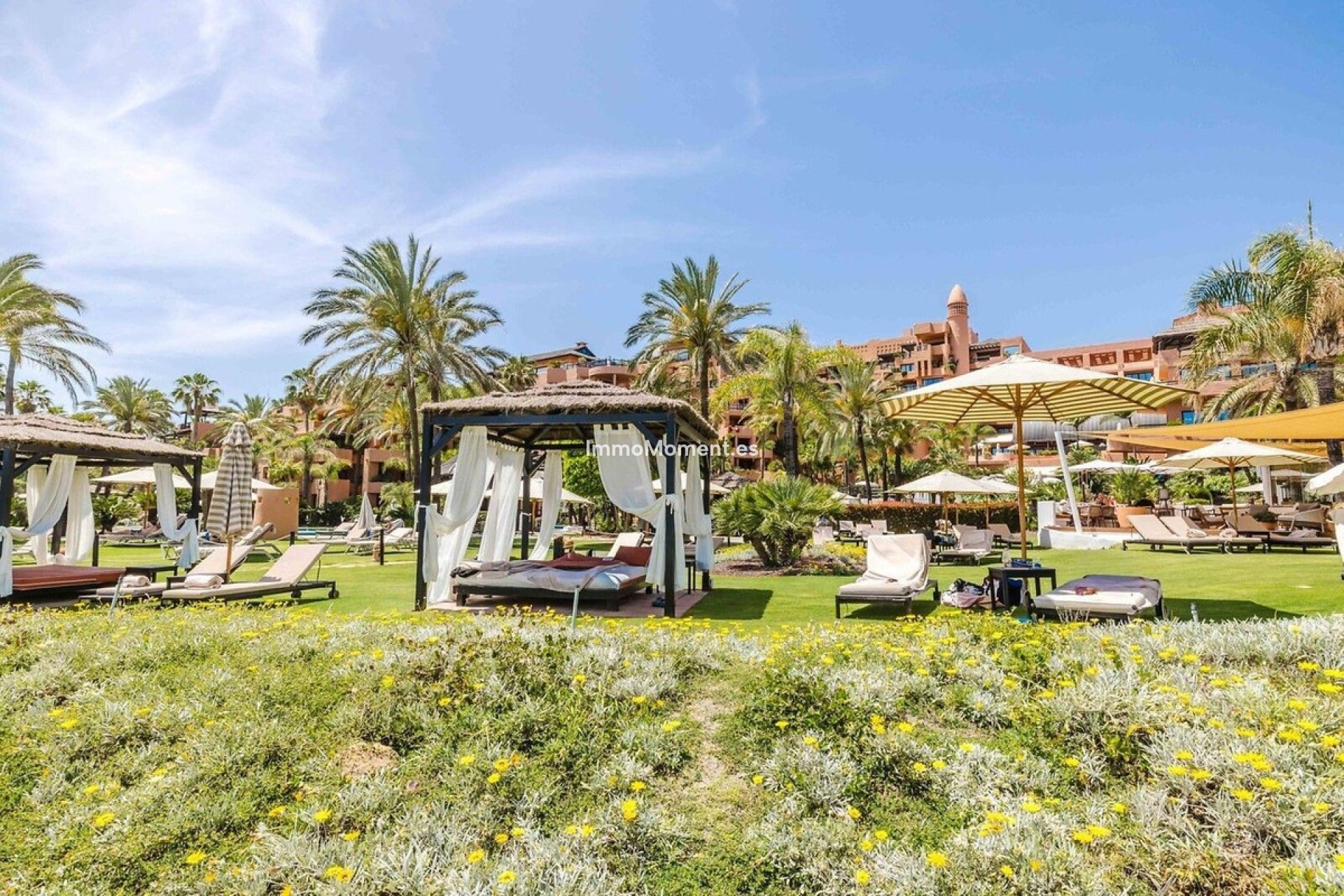 Resale - Apartment - Estepona - Estepona Centro