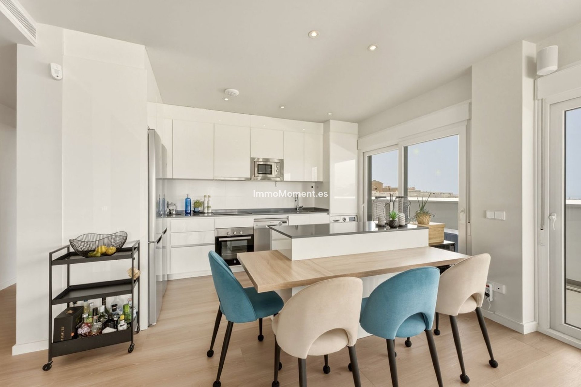 Resale - Apartment - Estepona - Estepona Centro