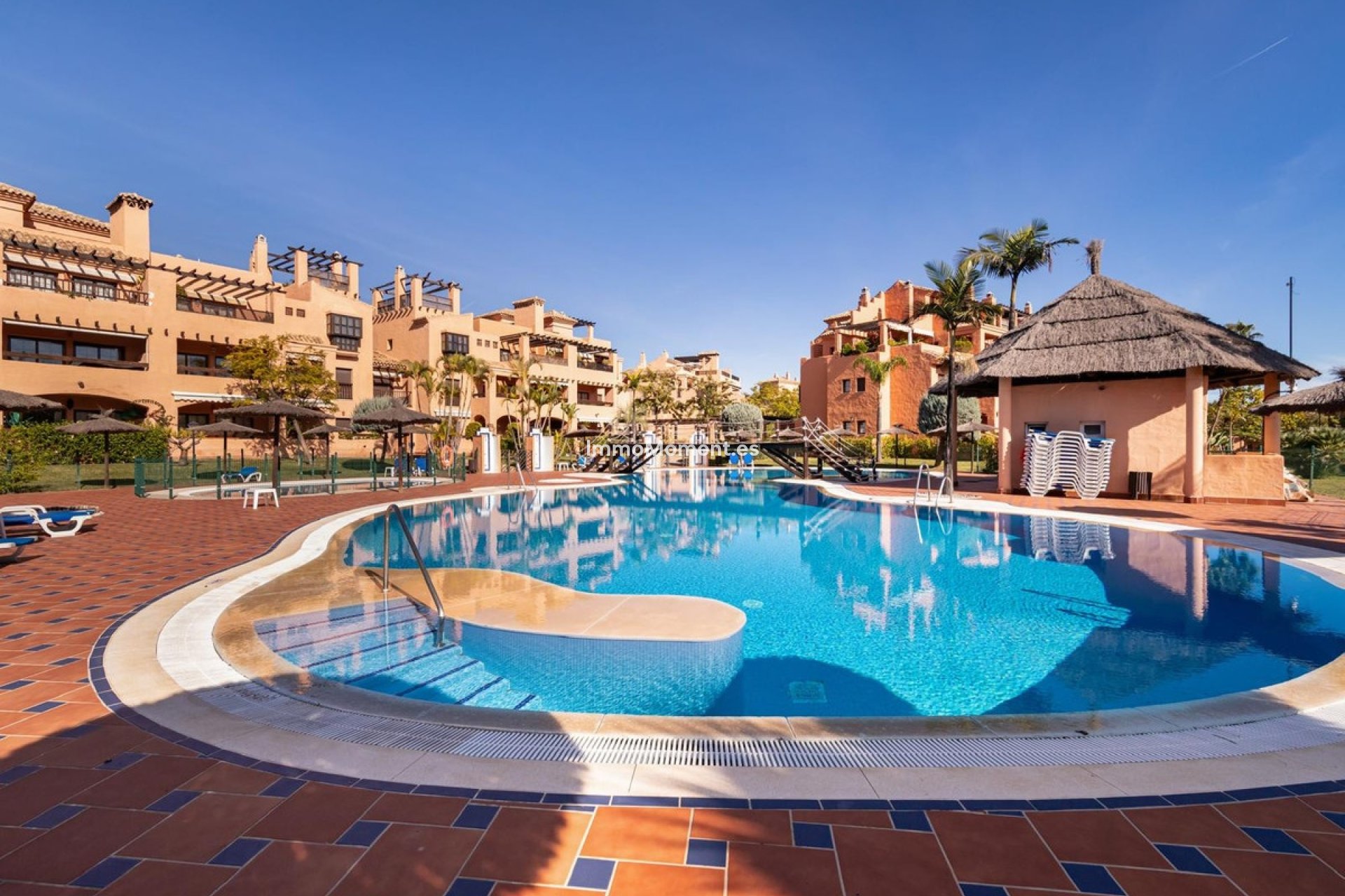Resale - Apartment - Estepona - Hacienda del Sol