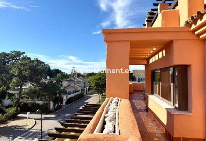 Resale - Apartment - Estepona - Hacienda del Sol