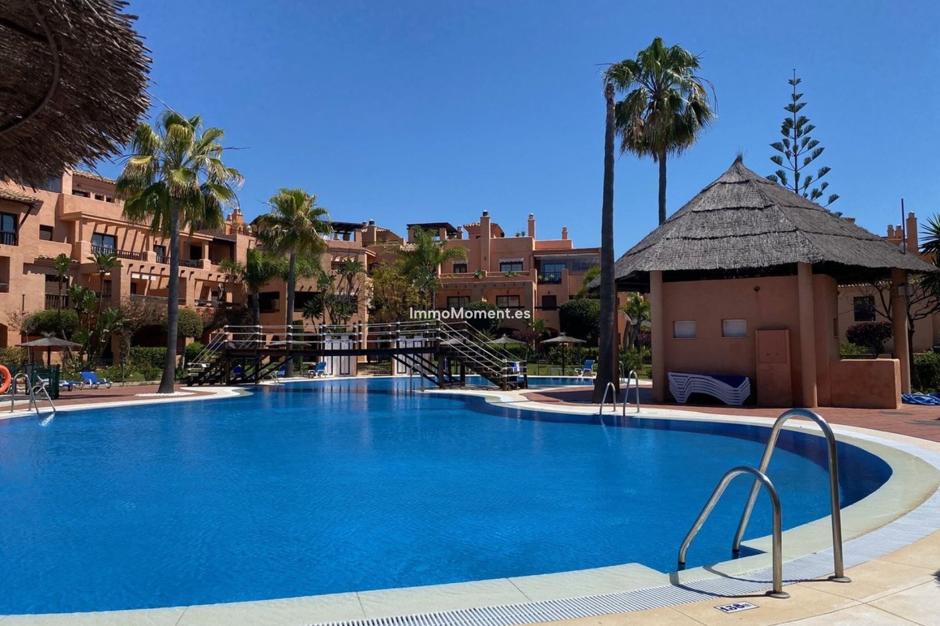 Resale - Apartment - Estepona - Hacienda del Sol