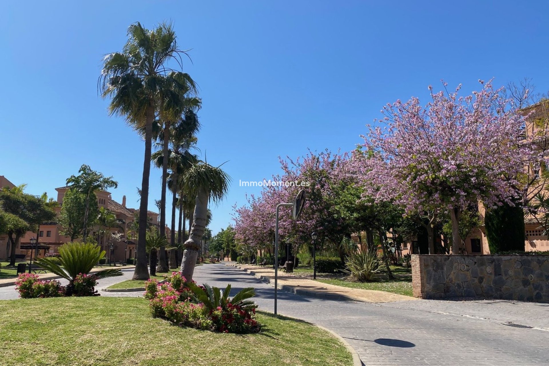 Resale - Apartment - Estepona - Hacienda del Sol