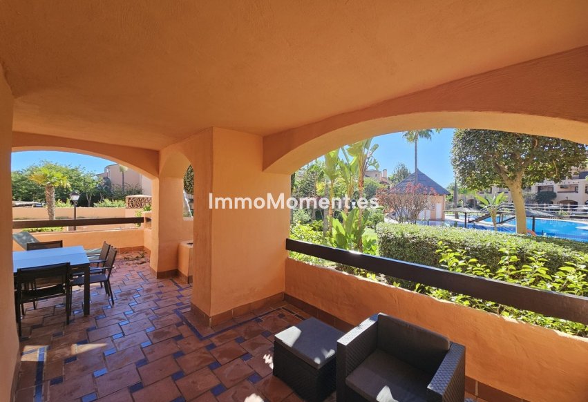 Resale - Apartment - Estepona - Hacienda del Sol
