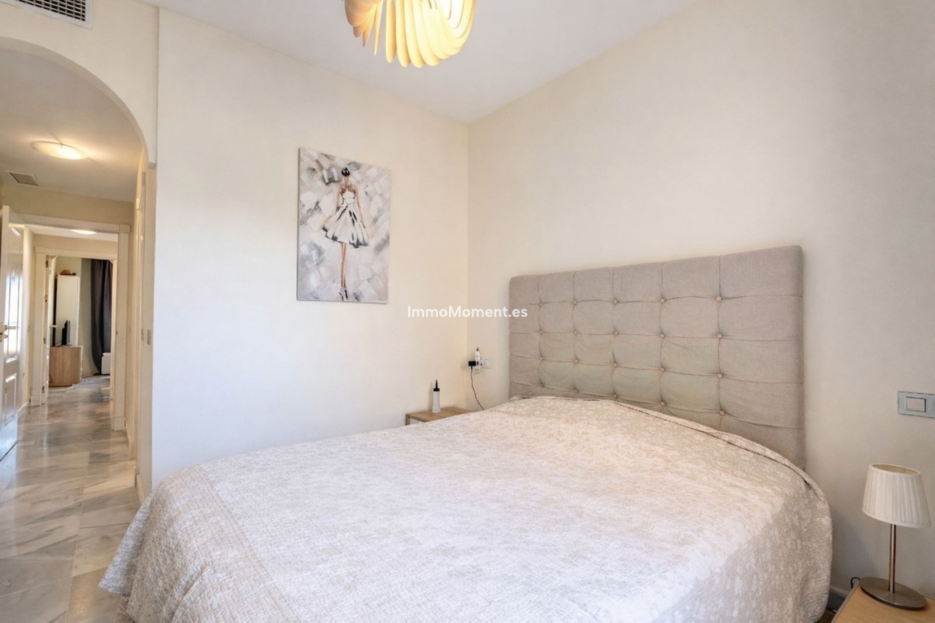 Resale - Apartment - Estepona - Hacienda del Sol