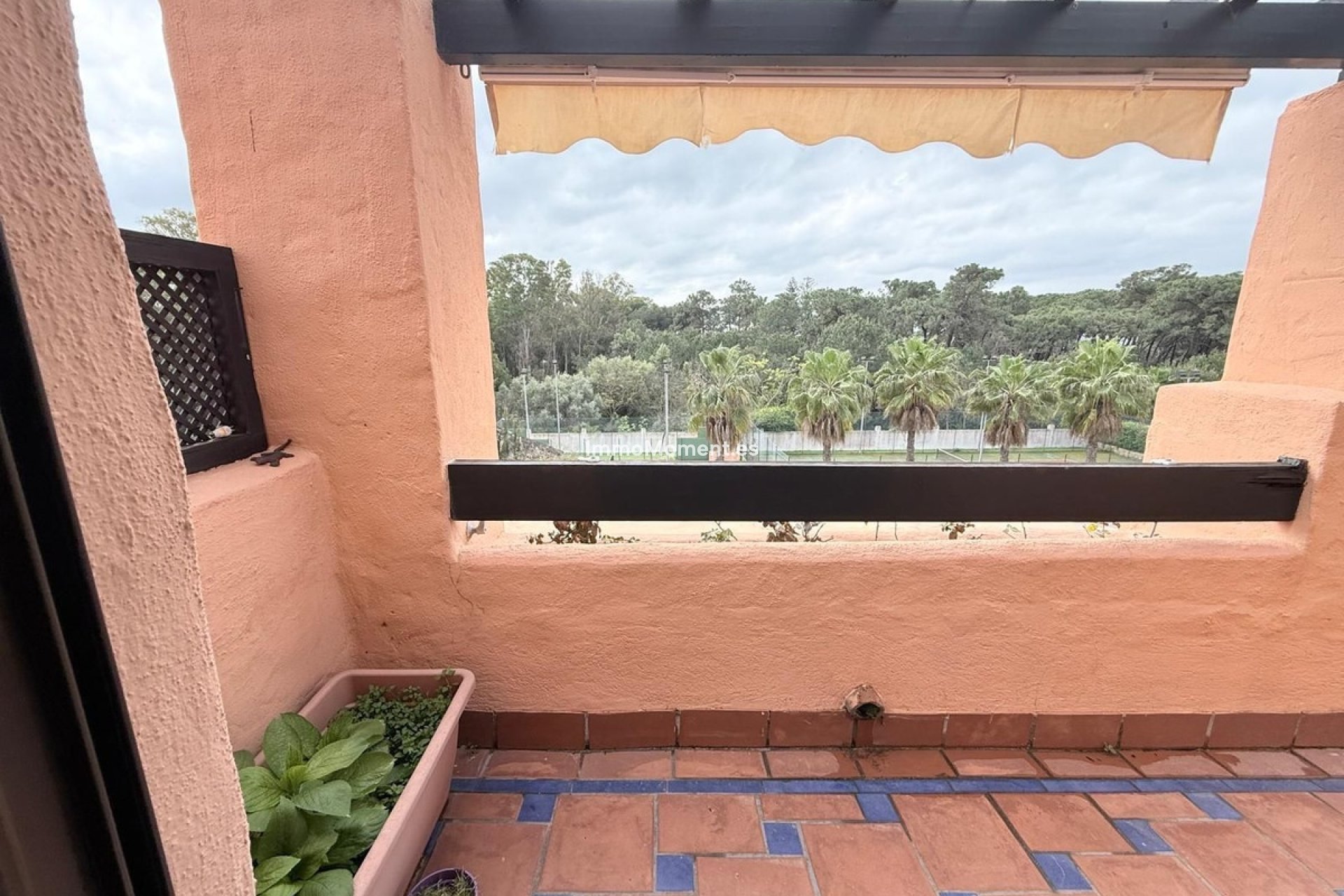 Resale - Apartment - Estepona - Hacienda del Sol