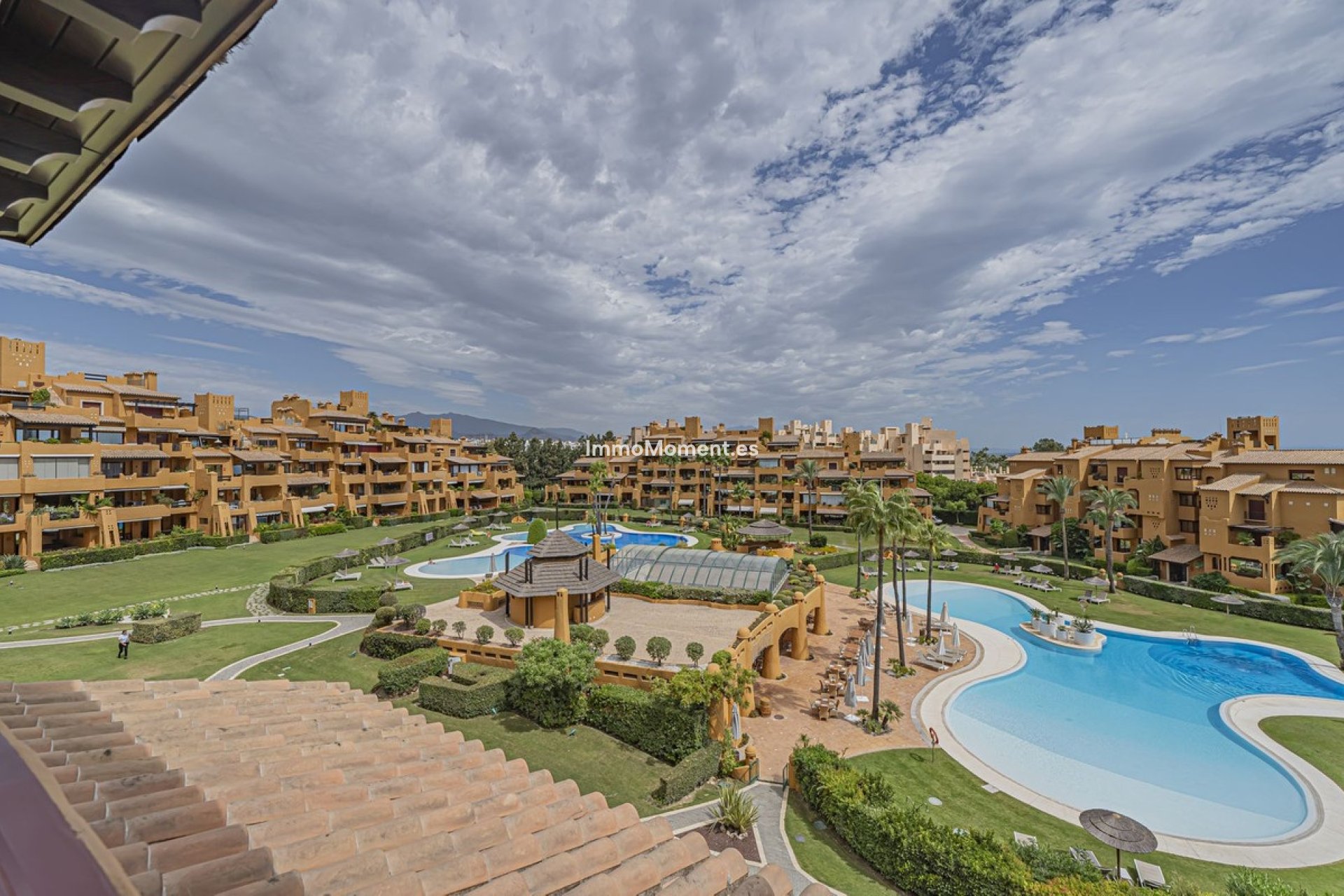 Resale - Apartment - Estepona - New Golden Mile