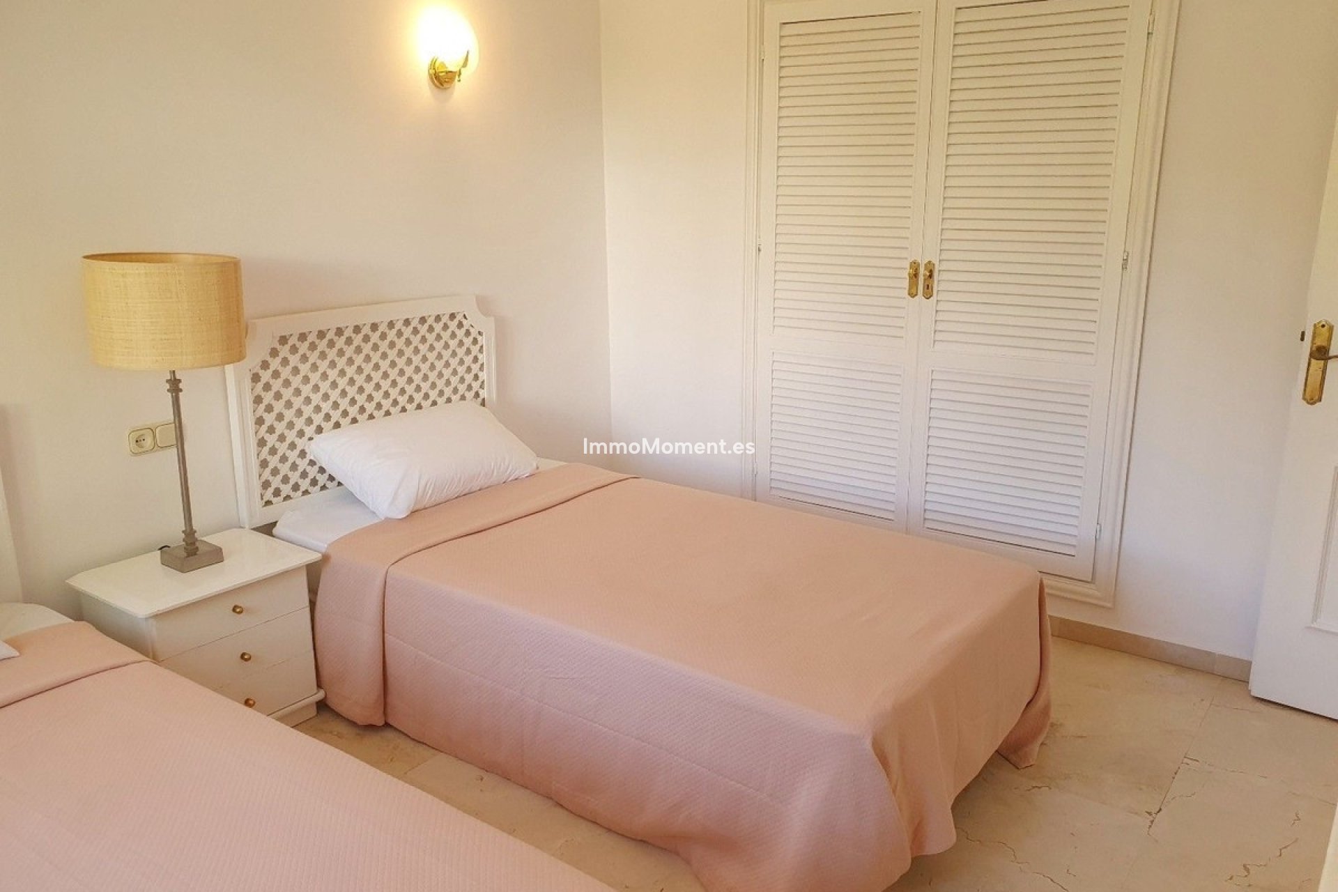 Resale - Apartment - Estepona - New Golden Mile