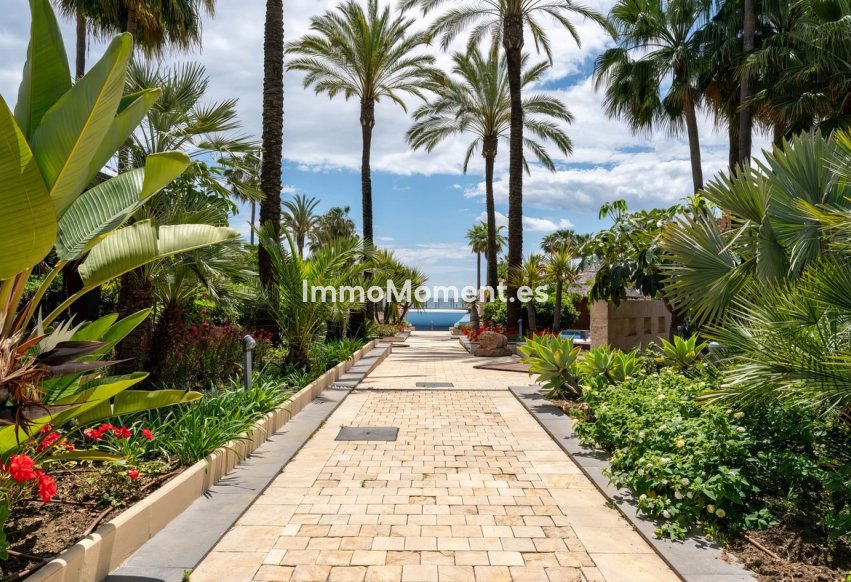 Resale - Apartment - Estepona - New Golden Mile