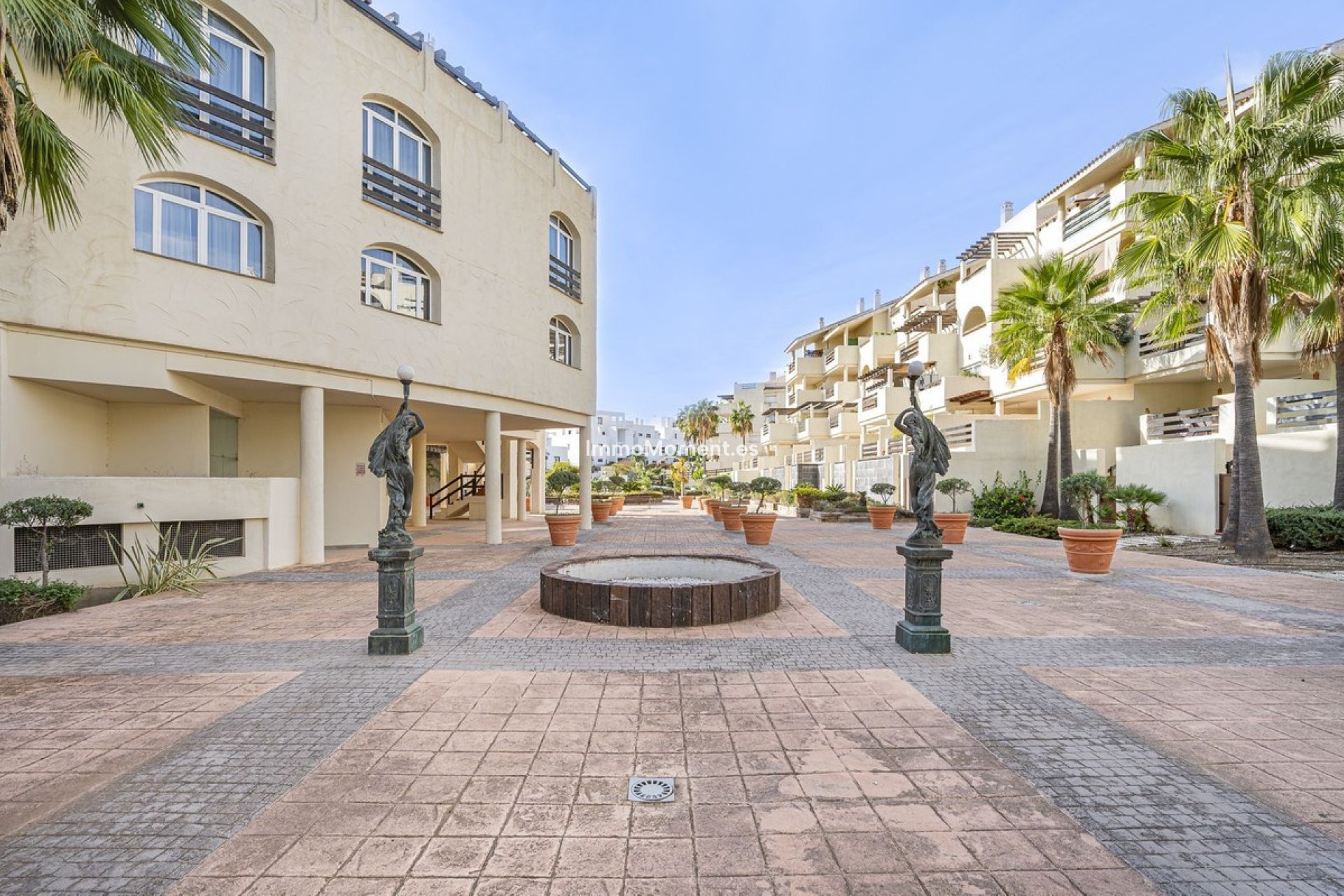 Resale - Apartment - Estepona - New Golden Mile