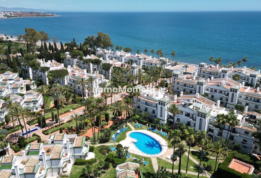 Resale - Apartment - Estepona - New Golden Mile