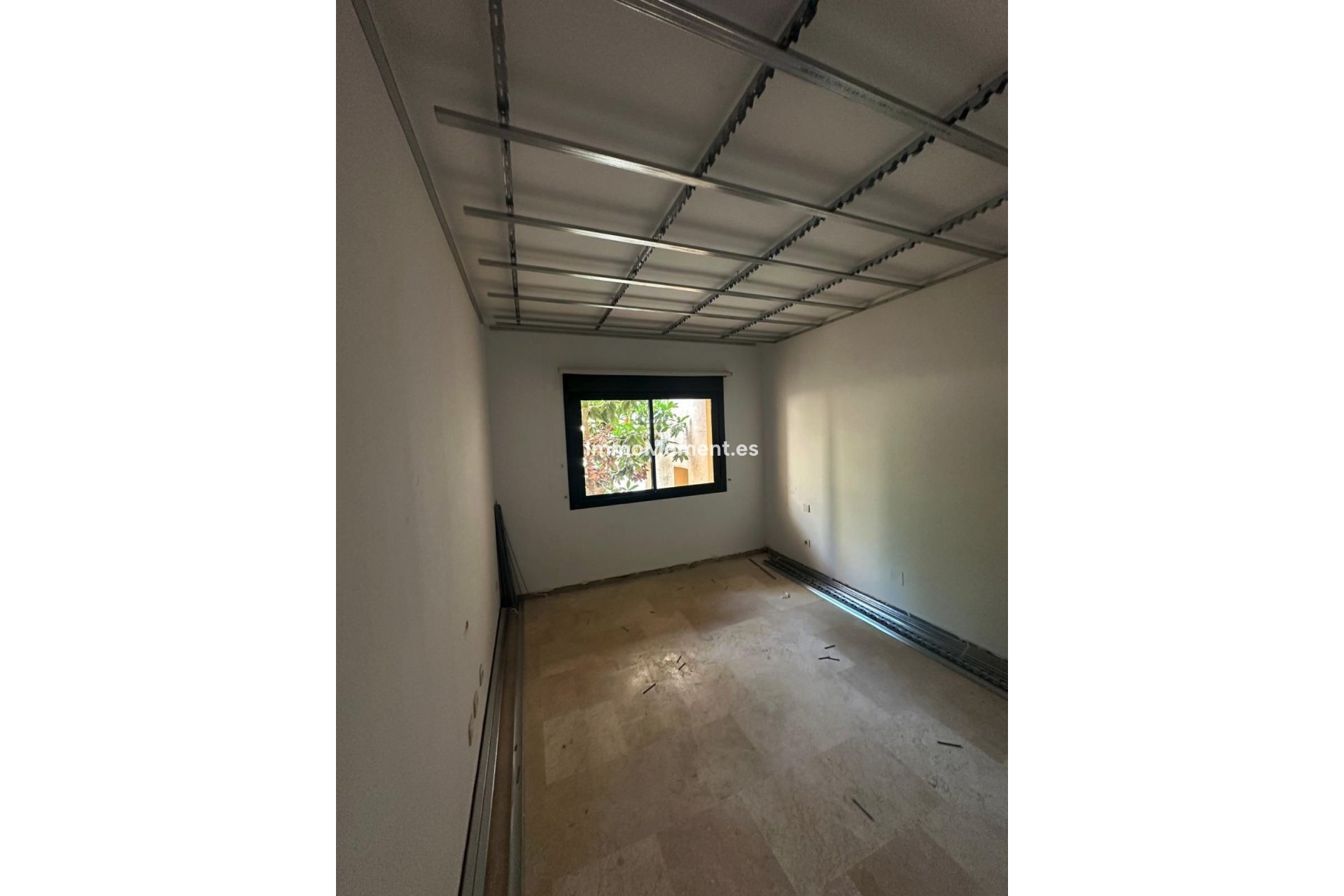 Resale - Apartment - Estepona - New Golden Mile