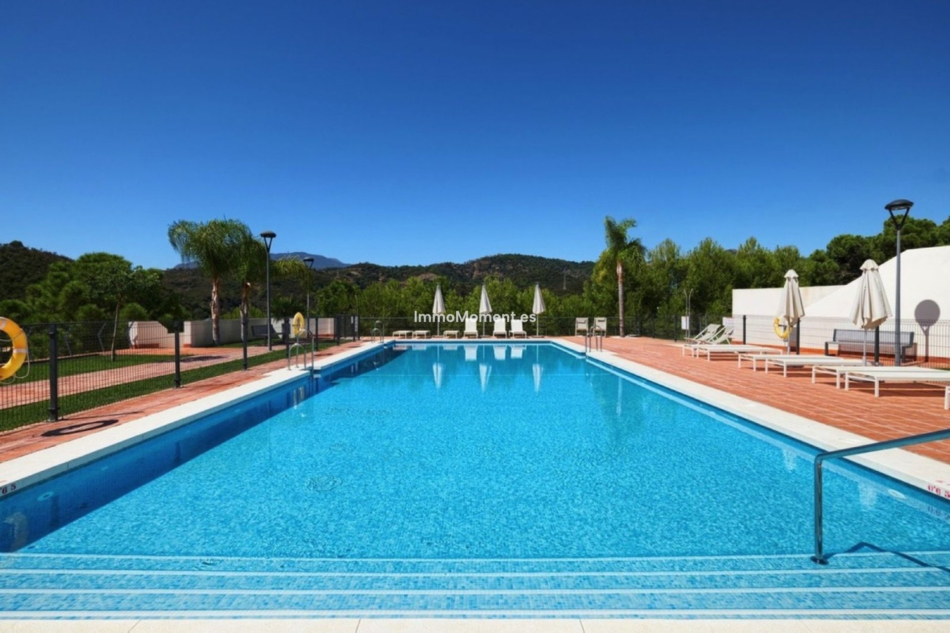 Resale - Apartment - Estepona - New Golden Mile