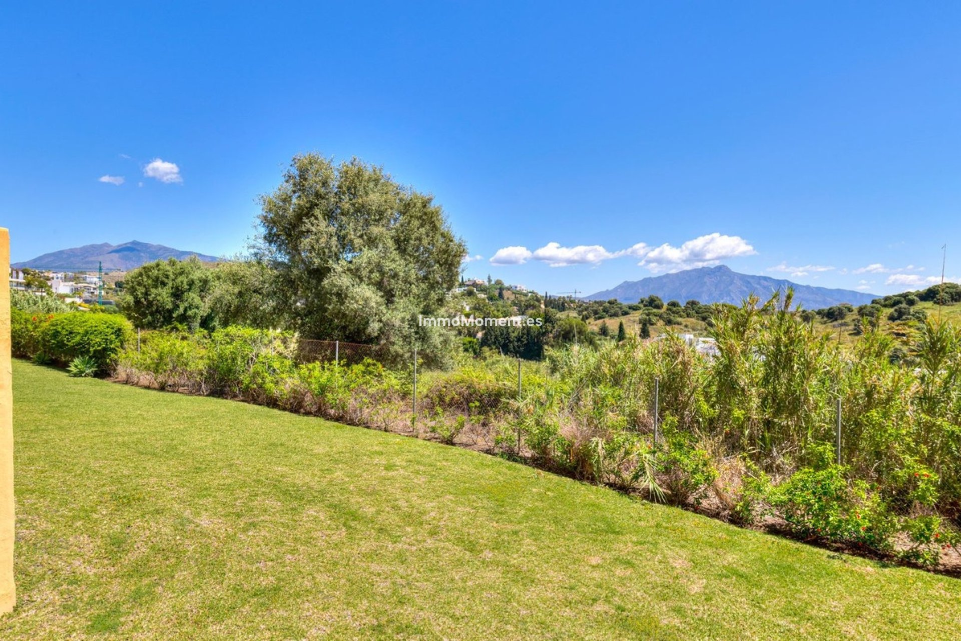 Resale - Apartment - Estepona - New Golden Mile