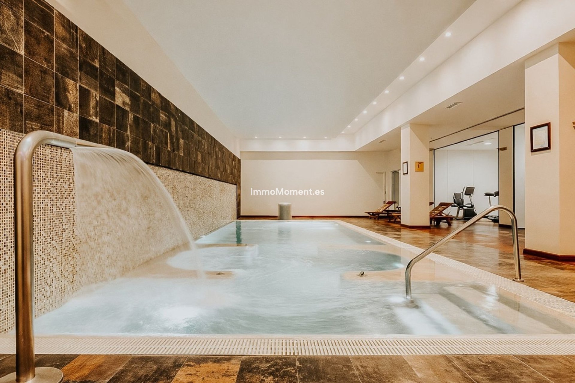 Resale - Apartment - Estepona - New Golden Mile