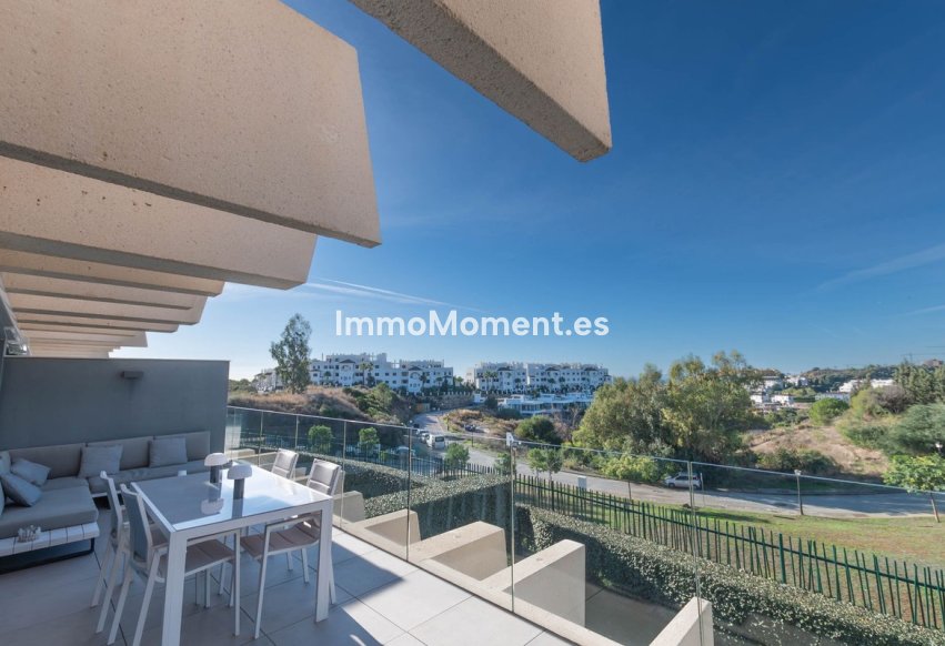 Resale - Apartment - Estepona - New Golden Mile