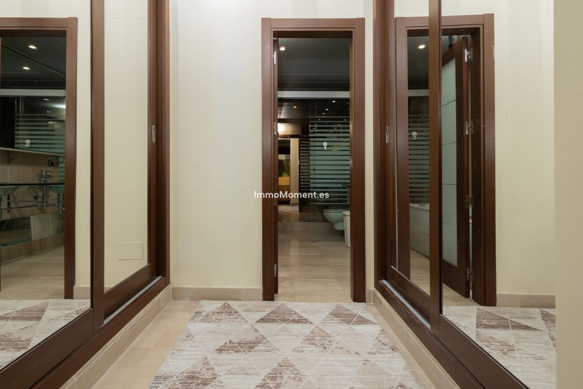 Resale - Apartment - Estepona - New Golden Mile