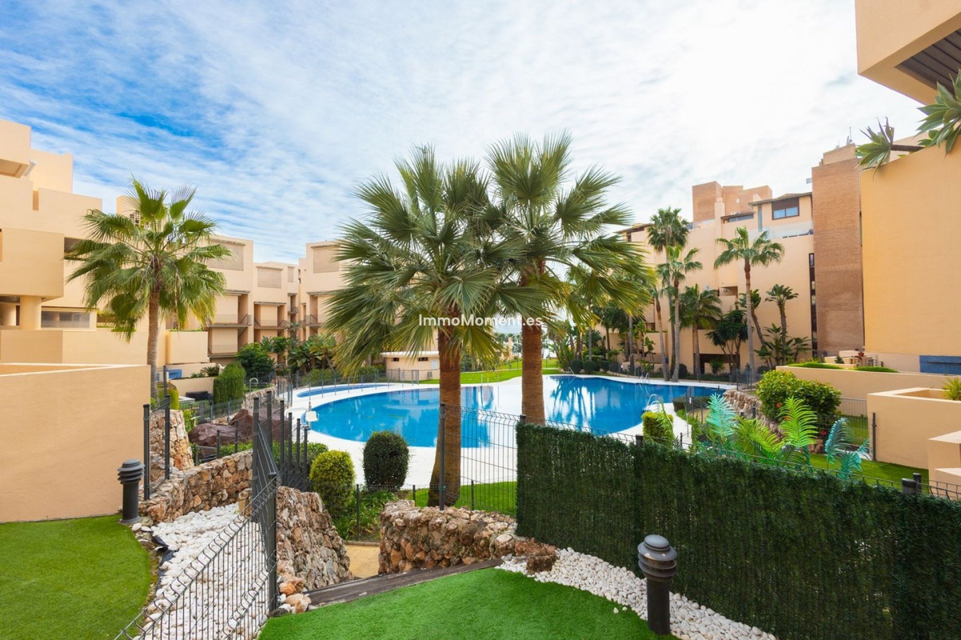 Resale - Apartment - Estepona - New Golden Mile