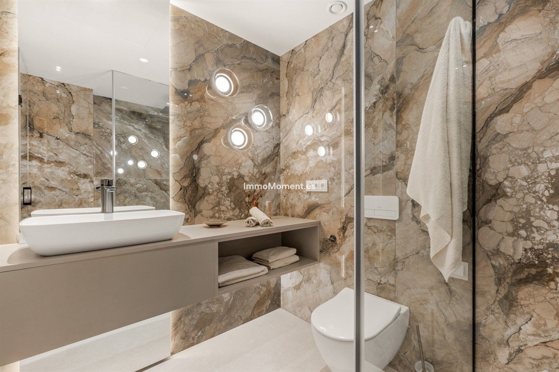 Resale - Apartment - Estepona - New Golden Mile