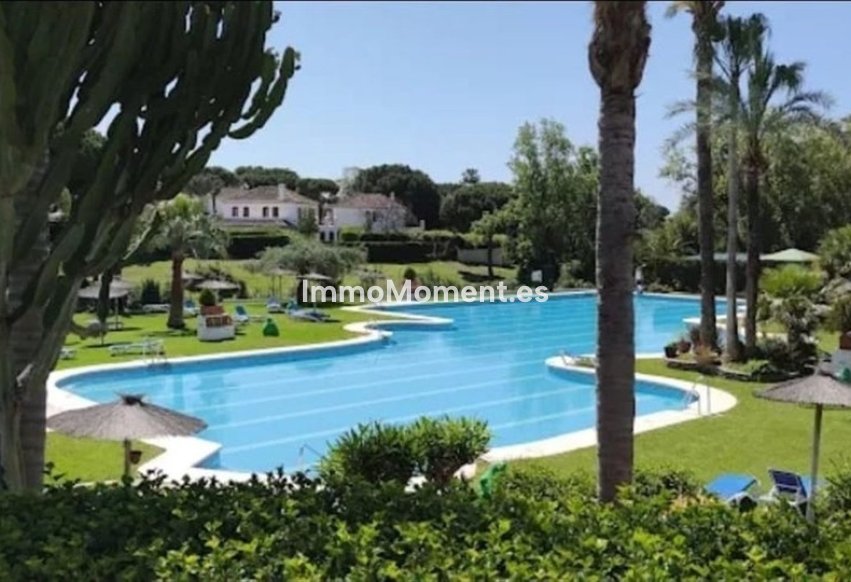 Resale - Apartment - Estepona - New Golden Mile